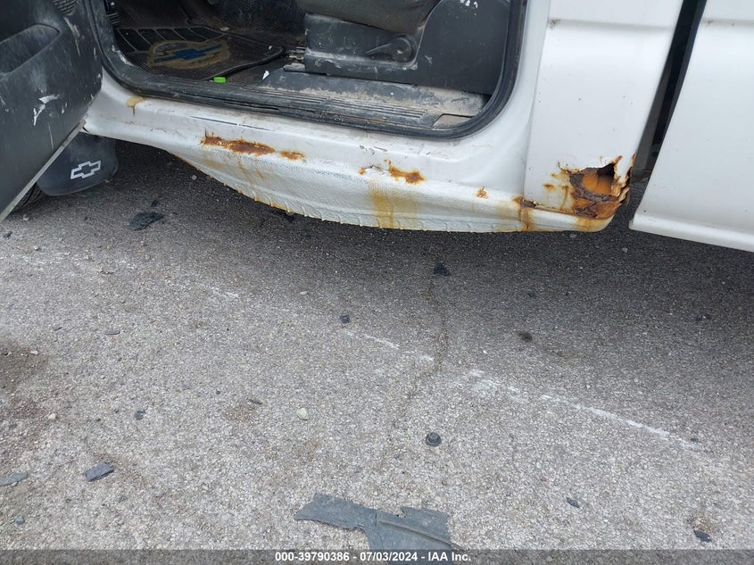 2005 Chevrolet Silverado 1500 VIN: 1GCEC14V95Z274518 Lot: 39790386