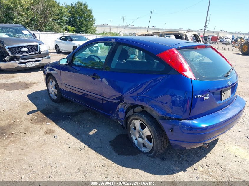 2005 Ford Focus Zx3 VIN: 3FAFP31N95R135895 Lot: 39790417