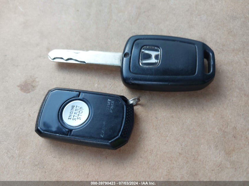 VIN 19XFC2F50HE032109 2017 HONDA CIVIC LX