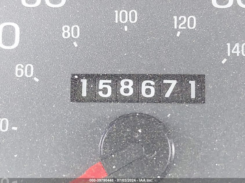 2003 Mercury Grand Marquis Gs VIN: 2MEFM74W83X696035 Lot: 39790448