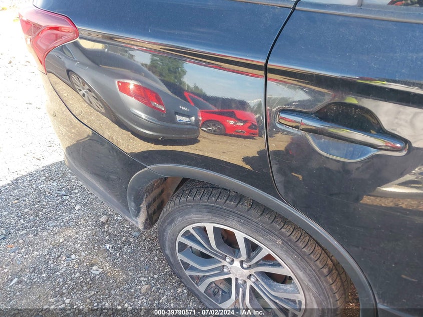 2018 Mitsubishi Outlander Es VIN: JA4AZ3A3XJZ057074 Lot: 39790571