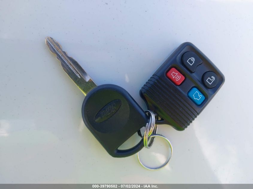 2008 Ford Focus Se/Ses VIN: 1FAHP35NX8W197715 Lot: 39790582