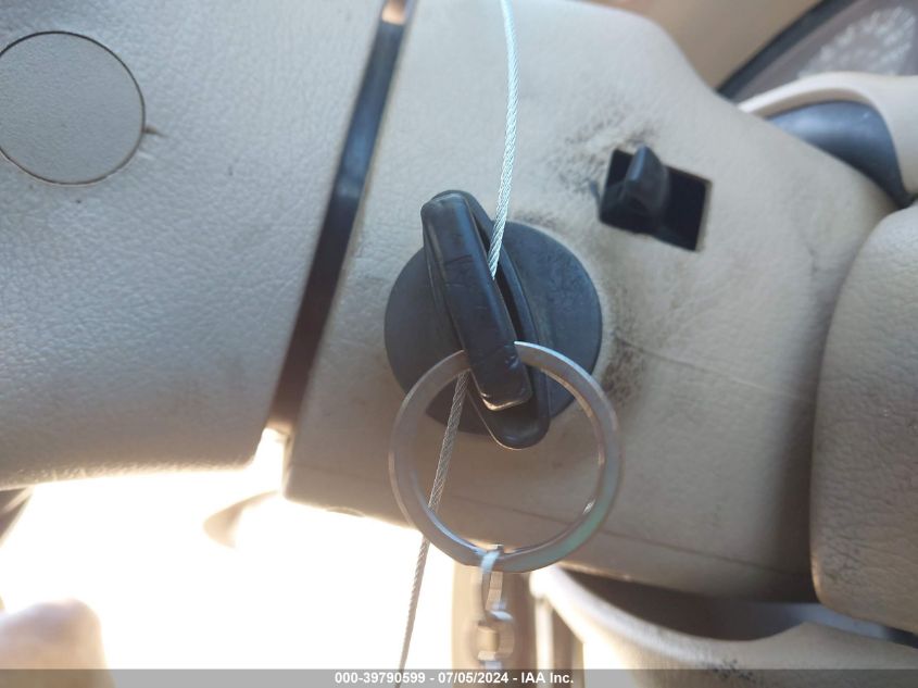 2001 Ford Mustang VIN: 1FAFP40461F247706 Lot: 39790599