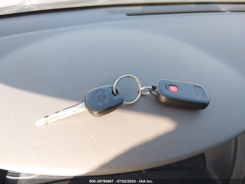 2005 Toyota Corolla Le VIN: 1NXBR32EX5Z358310 Lot: 39790667