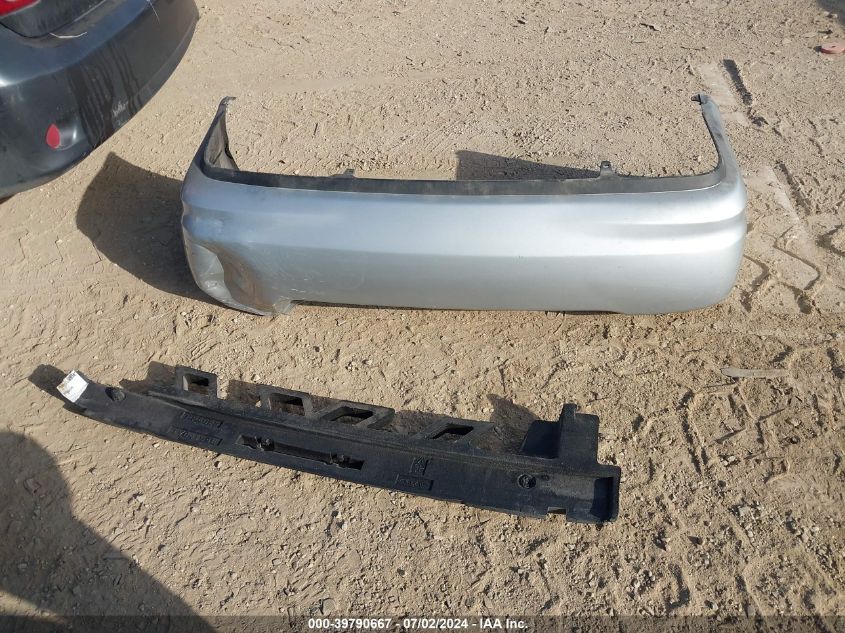 2005 Toyota Corolla Le VIN: 1NXBR32EX5Z358310 Lot: 39790667