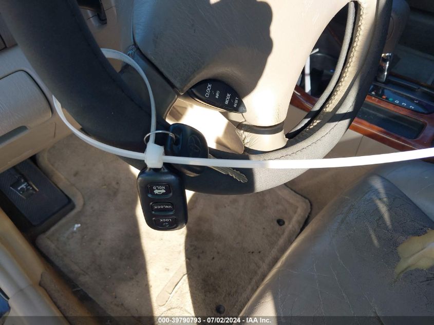 2004 Toyota Camry Xle V6 VIN: 4T1BF30K74U068509 Lot: 39790793