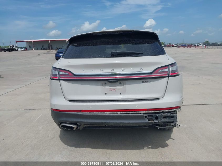 2LMPJ6K96KBL10293 2019 Lincoln Nautilus Select