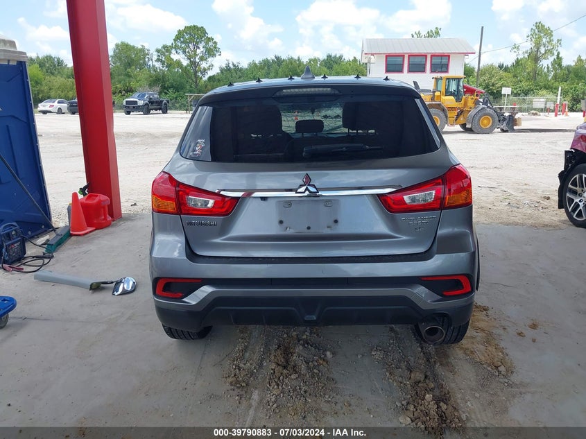 2018 Mitsubishi Outlander Sport 2.4 Se VIN: JA4AP3AWXJZ012135 Lot: 39790883