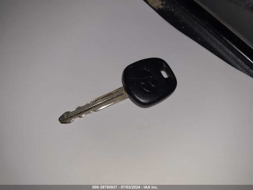 2014 Toyota Sienna Xle V6 8 Passenger VIN: 5TDYK3DC4ES410517 Lot: 39790937