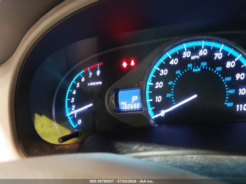 2014 Toyota Sienna Xle V6 8 Passenger VIN: 5TDYK3DC4ES410517 Lot: 39790937