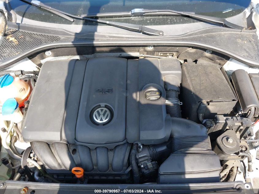 2012 Volkswagen Passat 2.5L Se VIN: 1VWBP7A38CC097308 Lot: 39790957