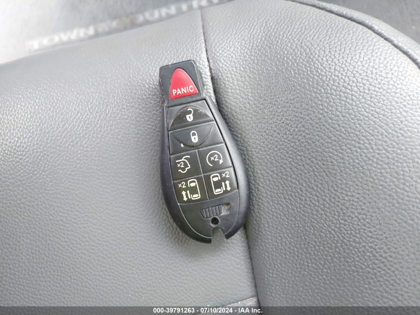 2008 Chrysler Town & Country Touring VIN: 2A8HR54P38R720335 Lot: 39791263