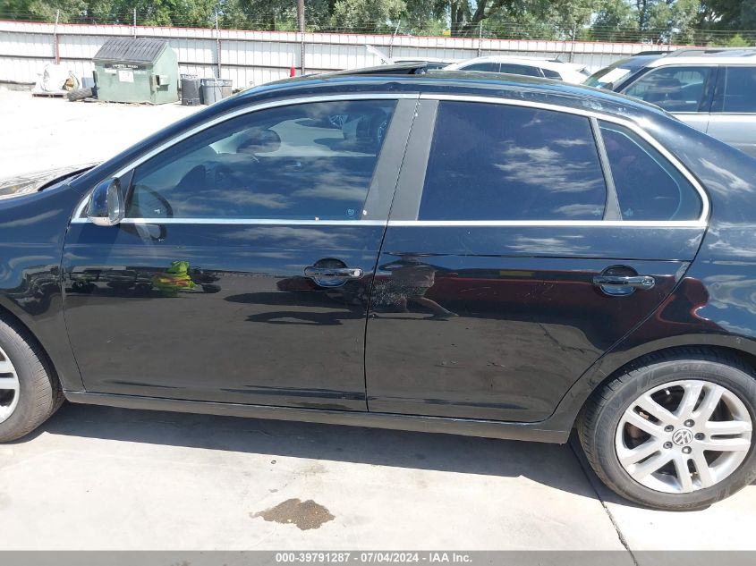 2007 Volkswagen Jetta Wolfsburg Edition VIN: 3VWEG81K17M141891 Lot: 39791287