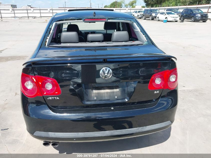 2007 Volkswagen Jetta Wolfsburg Edition VIN: 3VWEG81K17M141891 Lot: 39791287