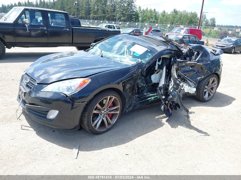 2010 Hyundai Genesis 3.8 Track VIN: KMHHU6KH5AU042358 Lot: 39791410