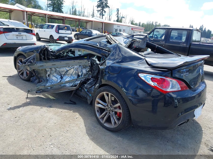 2010 Hyundai Genesis 3.8 Track VIN: KMHHU6KH5AU042358 Lot: 39791410