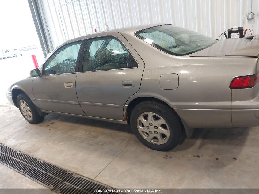 1999 Toyota Camry Le V6 VIN: 4T1BF22K4XU076742 Lot: 39791493