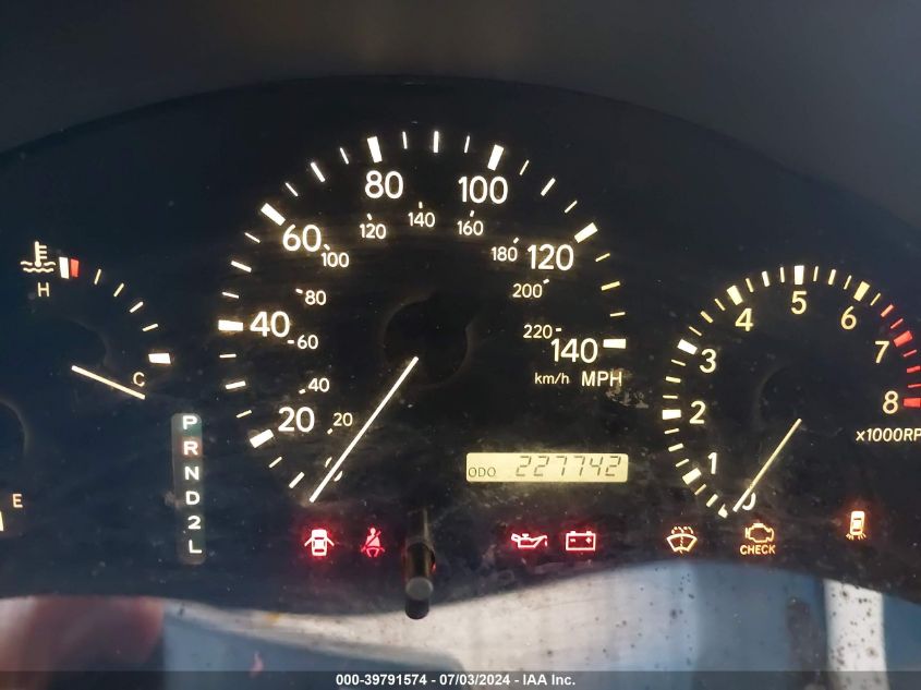 2000 Lexus Rx 300 VIN: JT6GF10U2Y0070494 Lot: 39791574