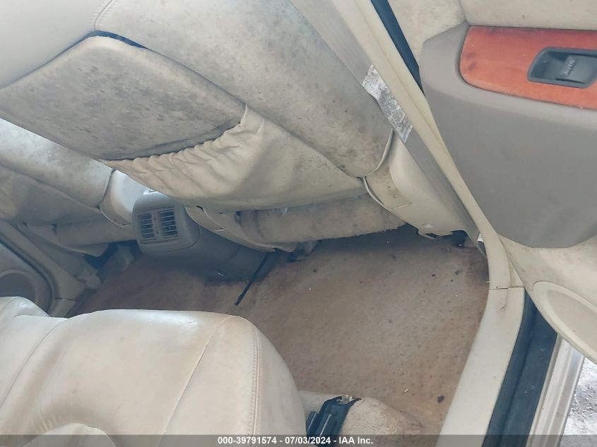 2000 Lexus Rx 300 VIN: JT6GF10U2Y0070494 Lot: 39791574