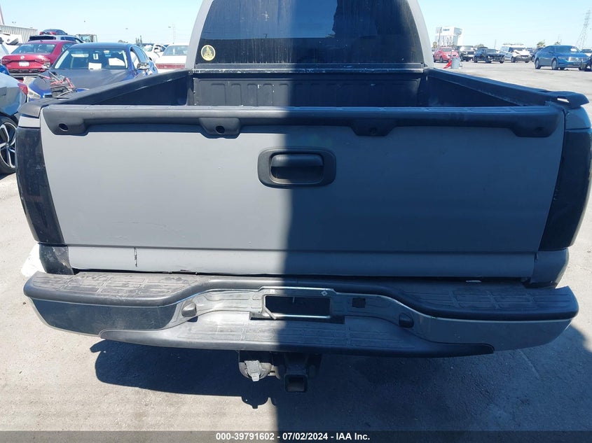 2003 Chevrolet Silverado 1500 Ls VIN: 2GCEK19T331205145 Lot: 39791602