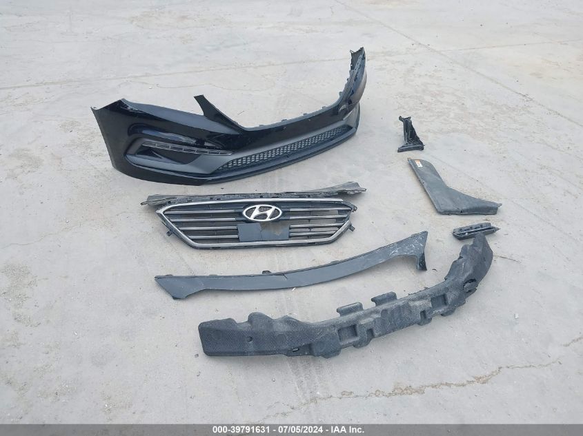 2015 Hyundai Sonata Sport 2.0T VIN: 5NPE34ABXFH050369 Lot: 39791631