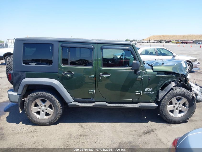 2007 Jeep Wrangler X VIN: 1J4GA39177L111799 Lot: 39791687