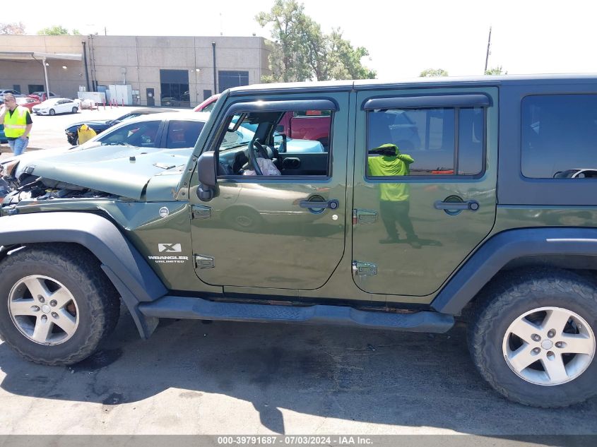 2007 Jeep Wrangler X VIN: 1J4GA39177L111799 Lot: 39791687