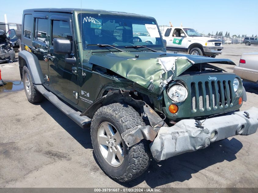 2007 Jeep Wrangler X VIN: 1J4GA39177L111799 Lot: 39791687