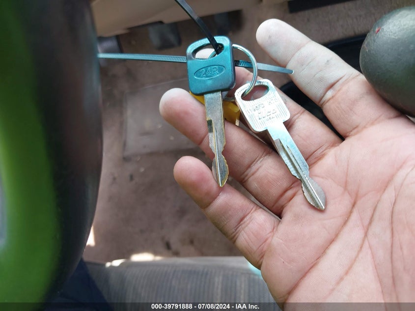 1997 Ford Ranger Splash/Xl/Xlt VIN: 1FTCR10A1VUA38824 Lot: 39791888