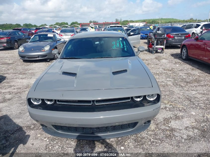 2018 Dodge Challenger Sxt VIN: 2C3CDZAG6JH311662 Lot: 39791899