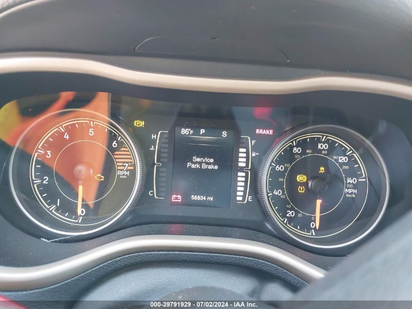 2018 Jeep Cherokee Latitude VIN: 1C4PJLCB6JD573473 Lot: 39791929