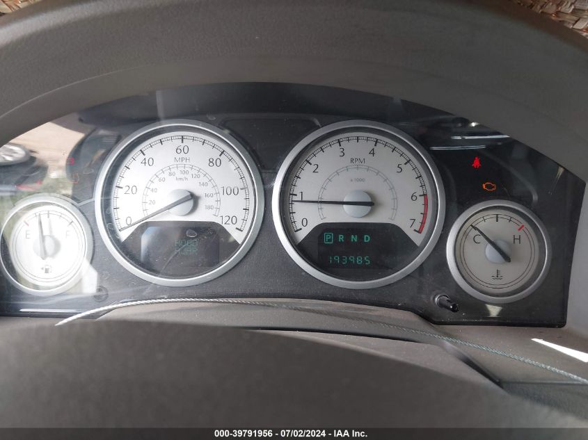 2008 Chrysler Town & Country Touring VIN: 2A8HR54P88R766856 Lot: 39791956