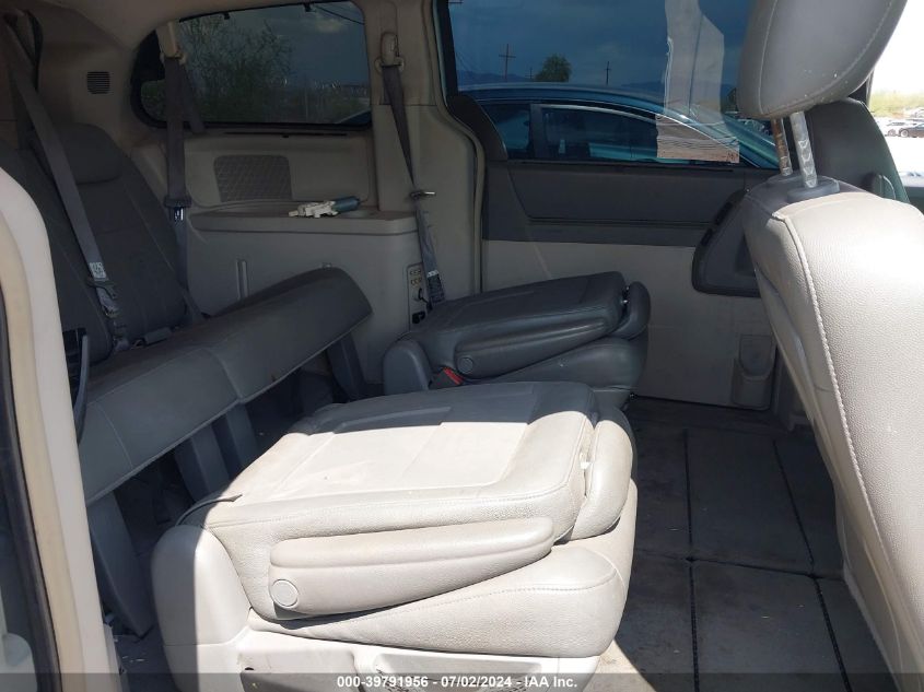 2008 Chrysler Town & Country Touring VIN: 2A8HR54P88R766856 Lot: 39791956