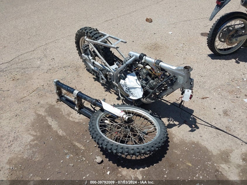 2005 KAWASAKI KL650 A - JKAKLEA105DA14045