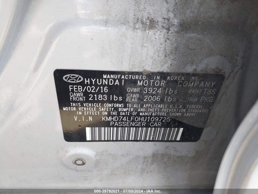 VIN KMHD74LF0HU109725 2017 HYUNDAI ELANTRA SE
