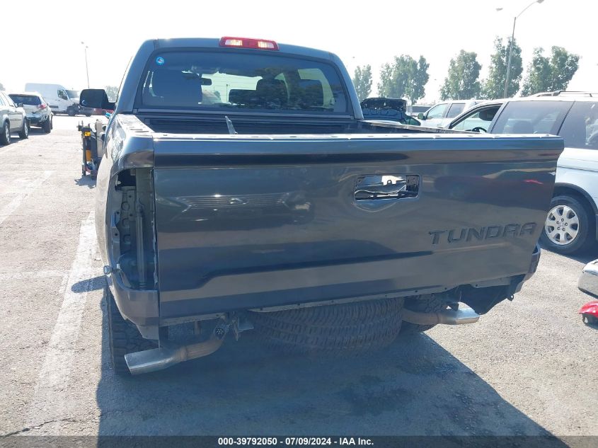 2017 Toyota Tundra Sr5 5.7L V8 VIN: 5TFEY5F1XHX217053 Lot: 39792050