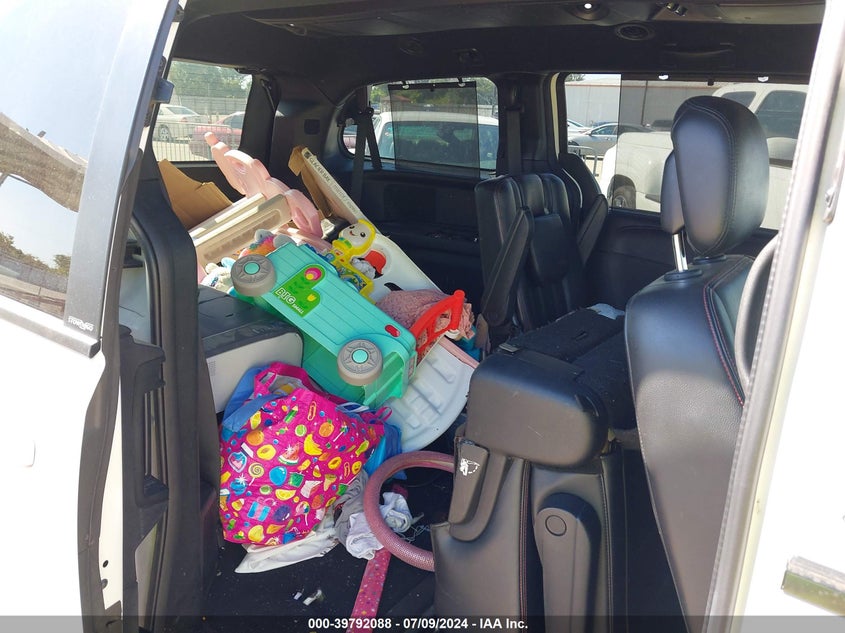 2013 DODGE GRAND CARAVAN R/T - 2C4RDGEG2DR617793