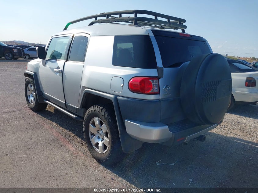 2007 Toyota Fj Cruiser VIN: JTEZU11F970013310 Lot: 39792119