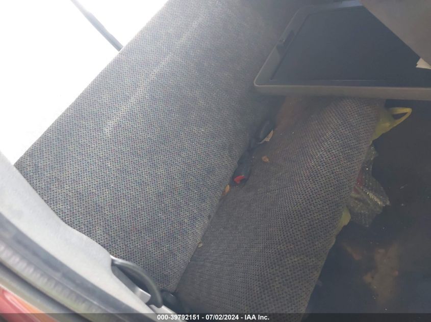 1998 Dodge Ram 1500 St VIN: 3B7HC13Z5WG225528 Lot: 39792151