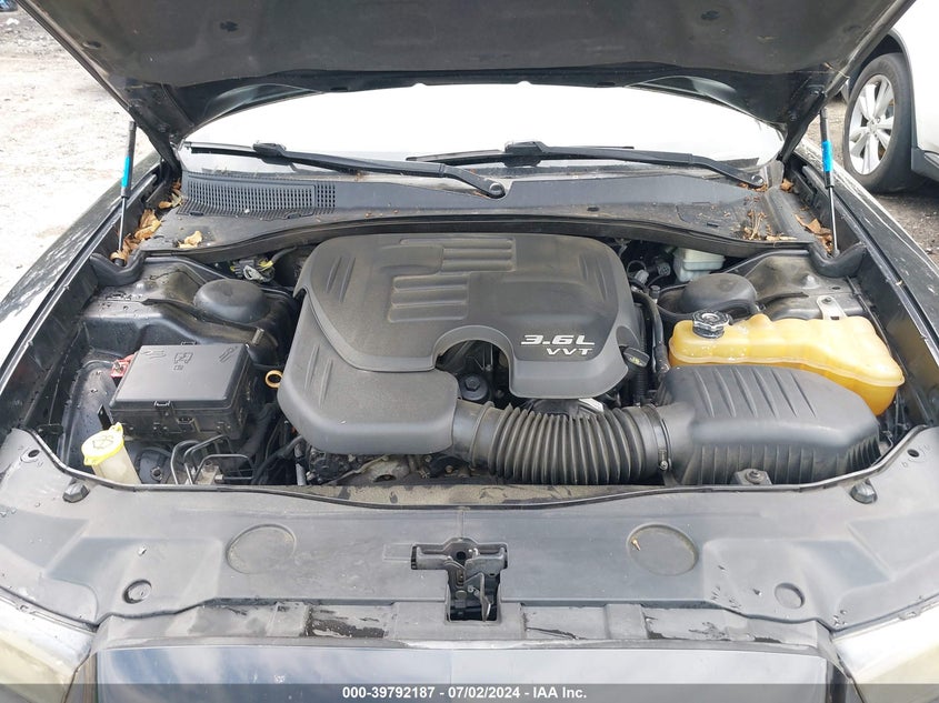 2011 Dodge Charger VIN: 2B3CL3CG4BH516974 Lot: 39792187