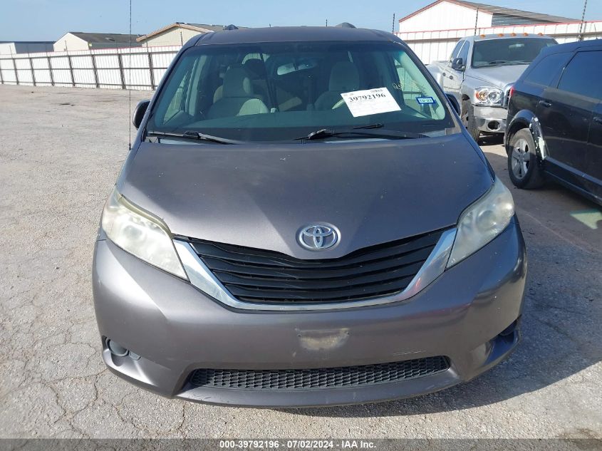 5TDKK3DC2ES478045 2014 Toyota Sienna Le V6 8 Passenger