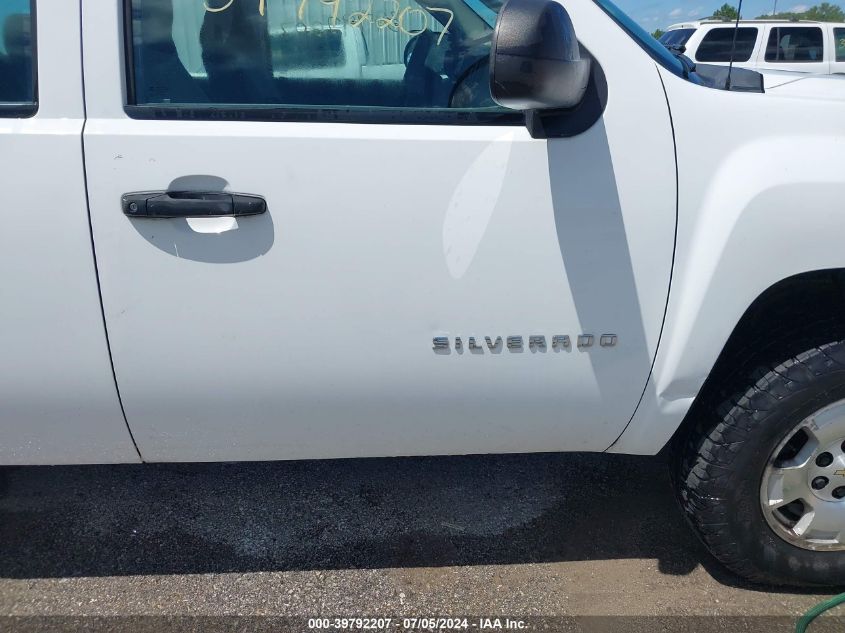 2011 Chevrolet Silverado 1500 Work Truck VIN: 1GCRCPEX0BZ145986 Lot: 39792207