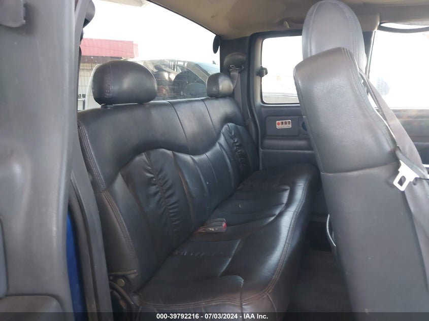 2003 Chevrolet Silverado K2500 Heavy Duty VIN: 1GCHK29U63E165735 Lot: 39792216