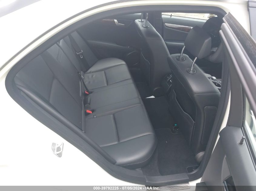 2012 Mercedes-Benz C 300 Luxury 4Matic/Sport 4Matic VIN: WDDGF8BBXCR233786 Lot: 39792225