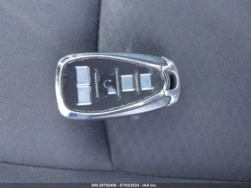 2018 Chevrolet Malibu Lt VIN: 1G1ZD5ST0JF230662 Lot: 39792456