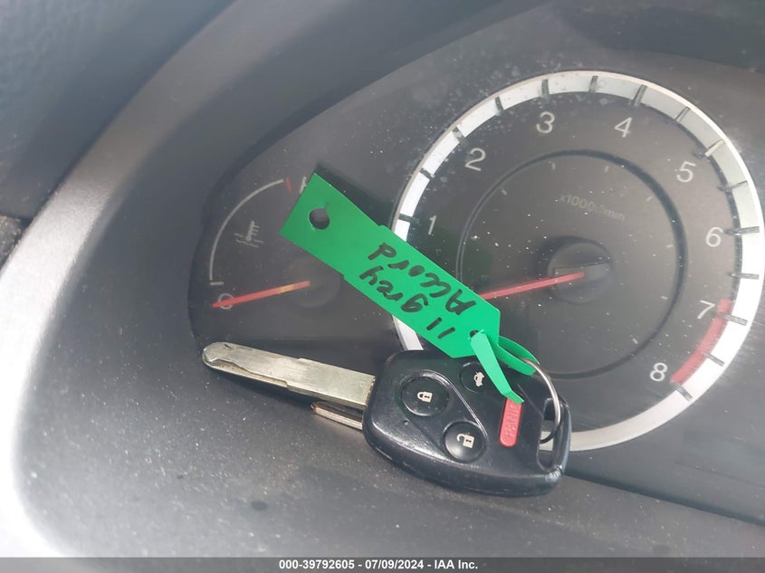 2011 Honda Accord 2.4 Se VIN: 1HGCP2F66BA131318 Lot: 39792605