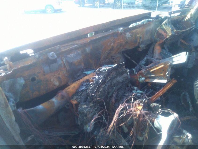 2007 Hummer H3 Suv VIN: 5GTDN13E378158045 Lot: 39792627