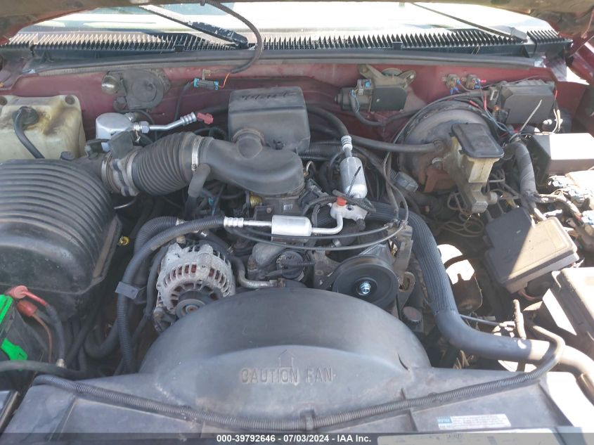 1996 Chevrolet Gmt-400 K1500 VIN: 2GCEK19R0T1210629 Lot: 39792646