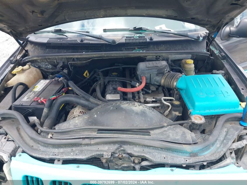 2002 Jeep Grand Cherokee Laredo VIN: 1J4GX48S12C309981 Lot: 39792699