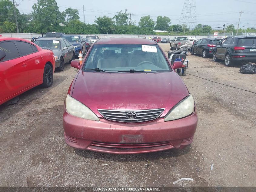 2005 Toyota Camry Le VIN: 4T1BE32K35U017476 Lot: 39792743